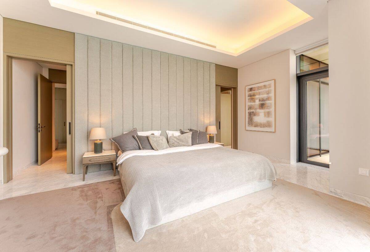 High-Floor Penthouse in IL Primo