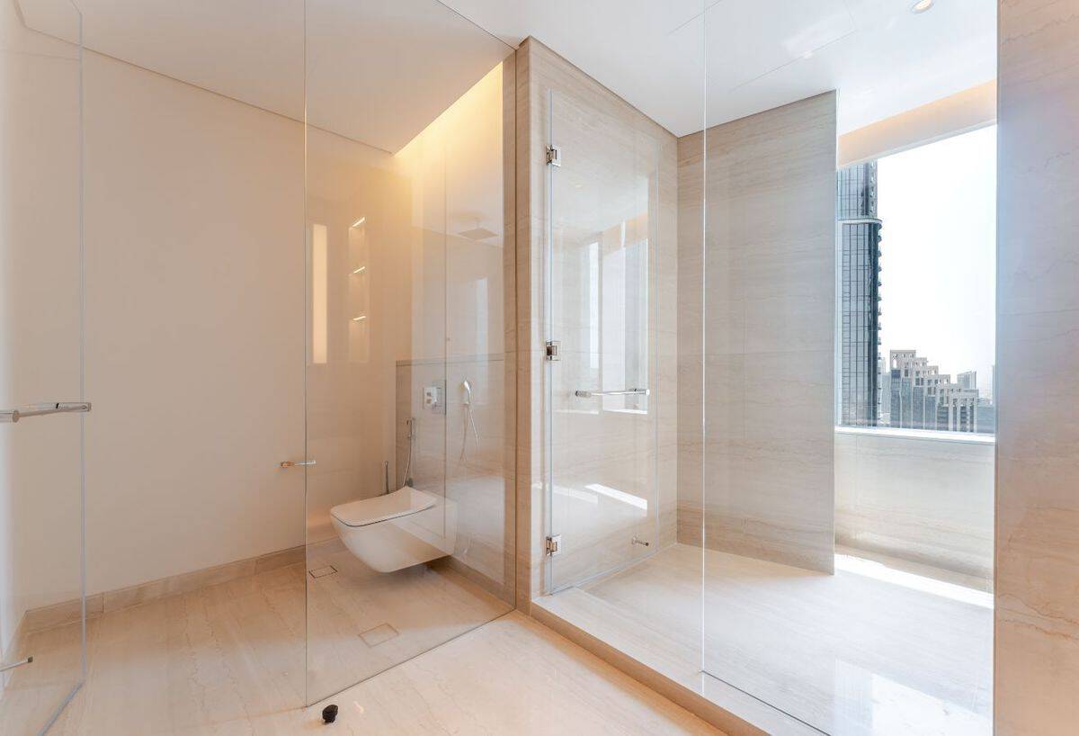 High-Floor Penthouse in IL Primo