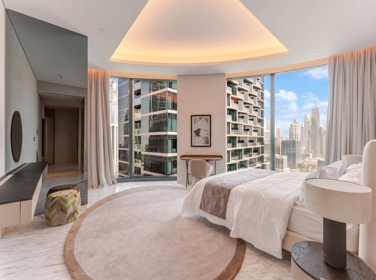 Interior-Designed Penthouse in IL Primo