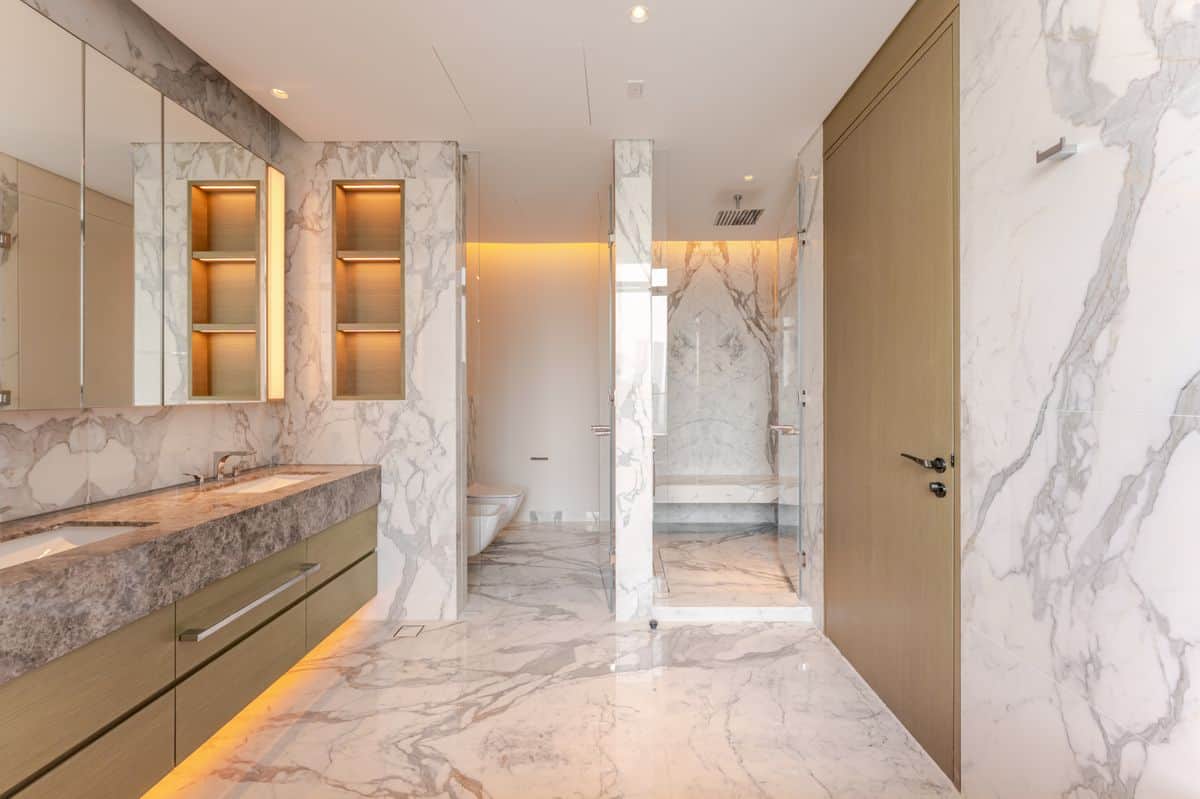 Interior-Designed Penthouse in IL Primo