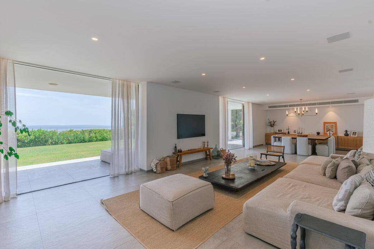 Villa con vistas al mar en Es Cubells