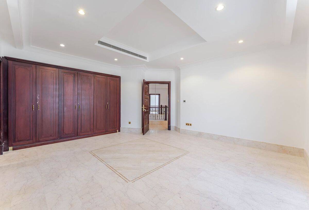 Villa con jardín con acceso privado a la playa