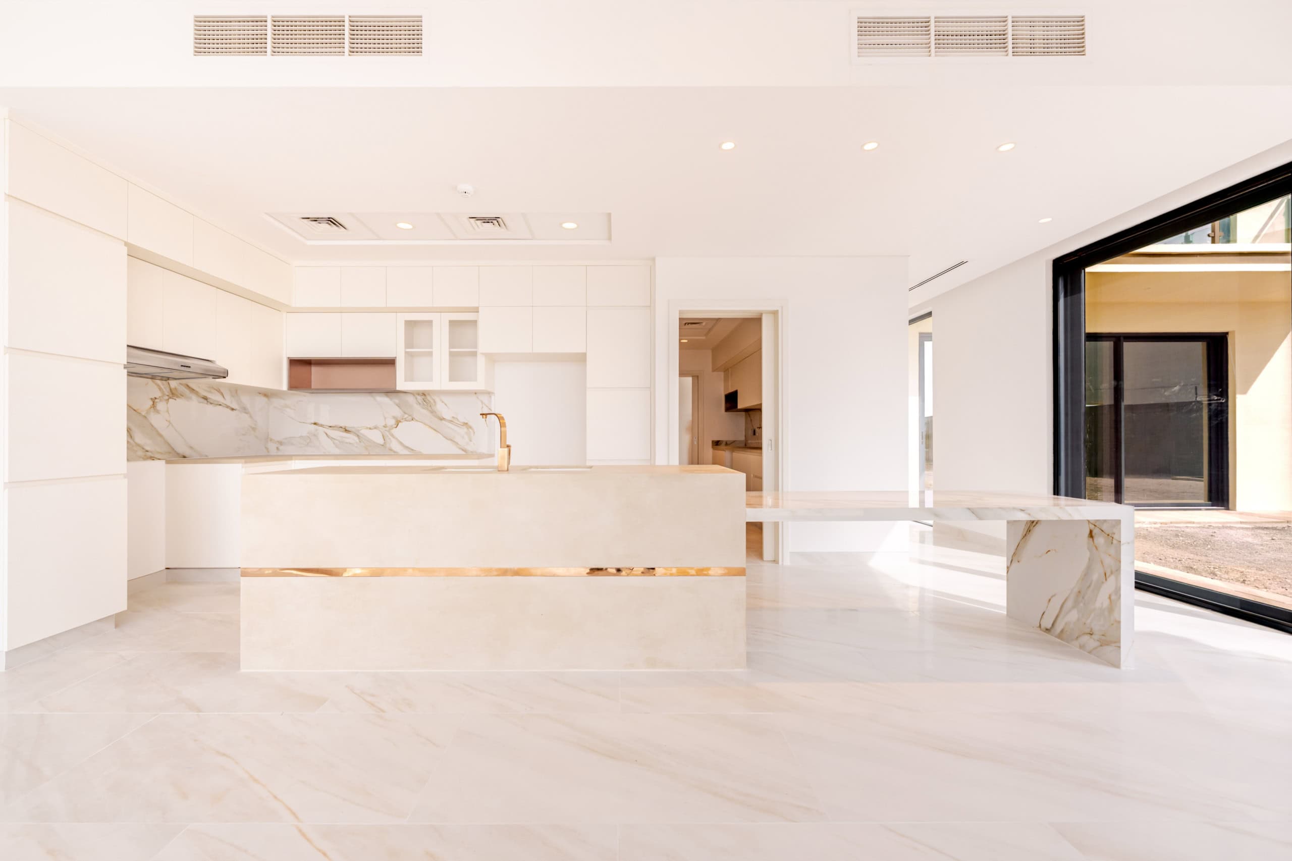 Villa Fronte Mare Falcon Island North