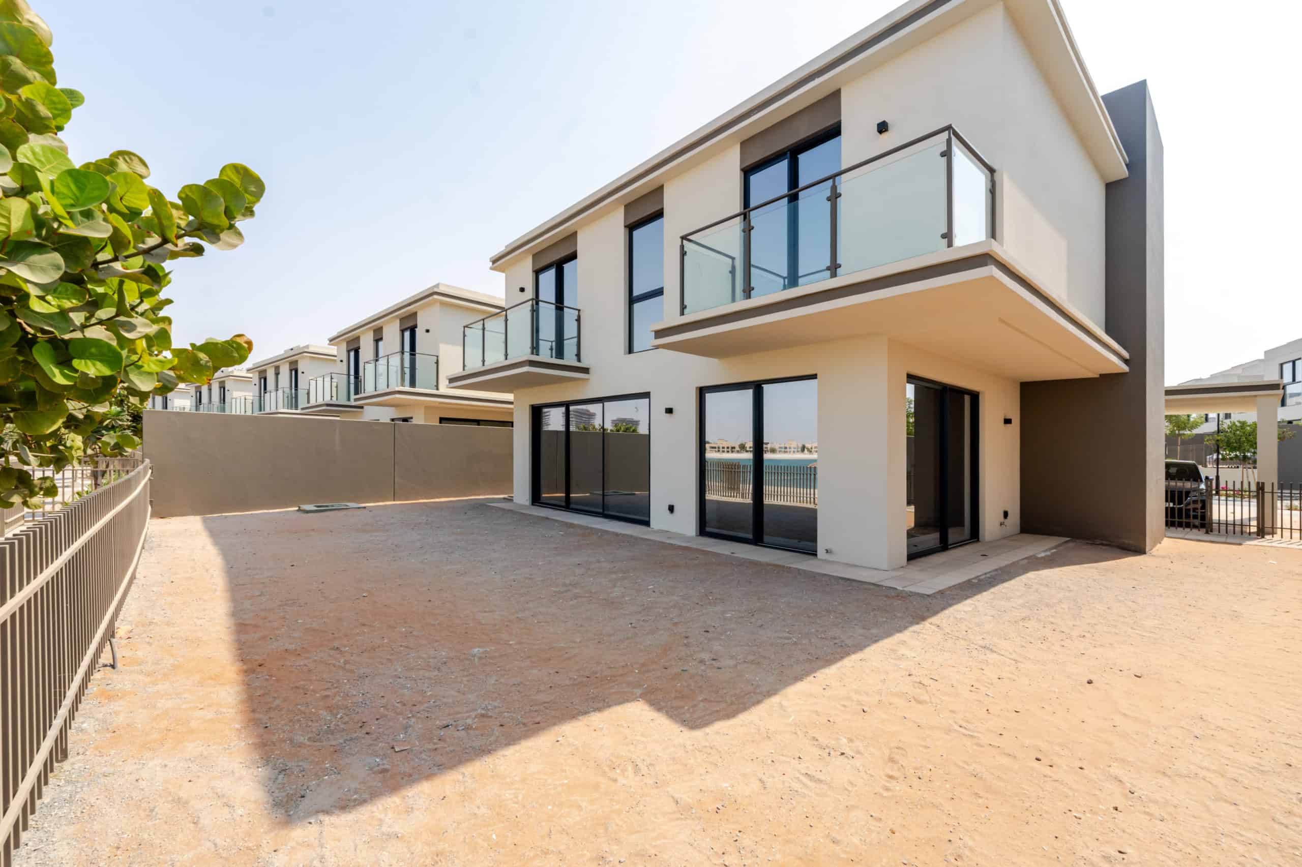 Beachfront Villa in Falcon Island