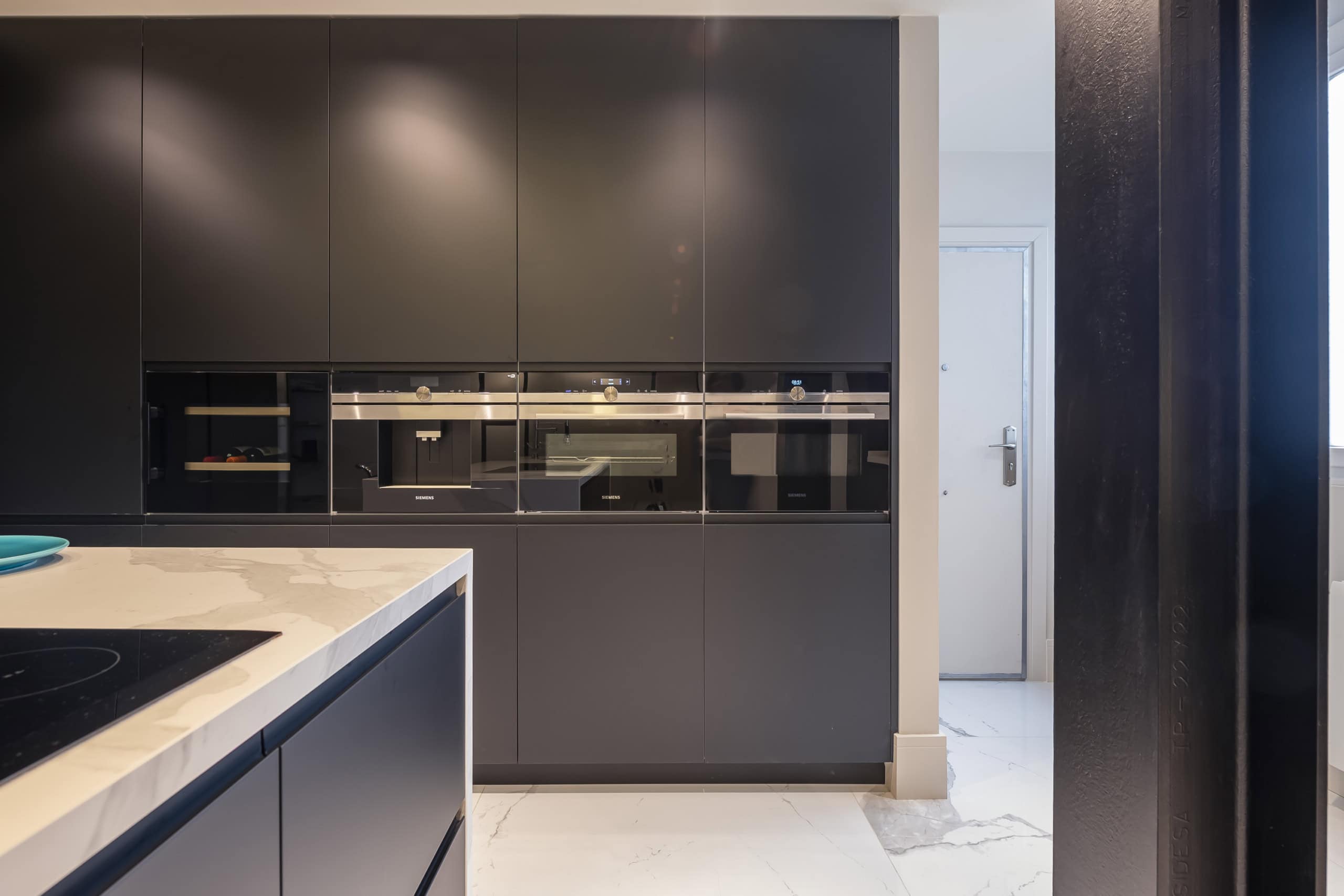 South-Facing Apartment in Almagro