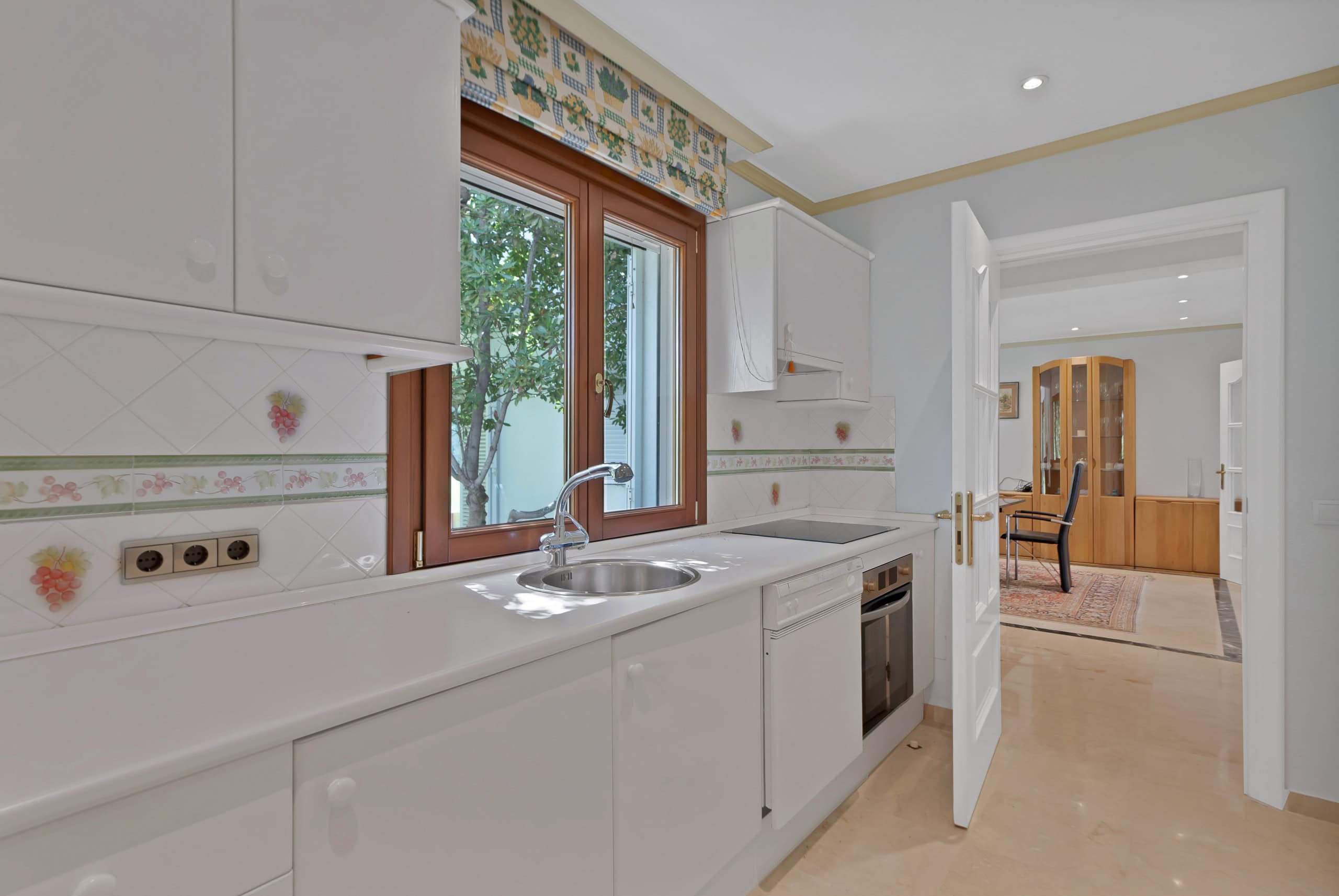 Beachside Villa on the New Golden Mile