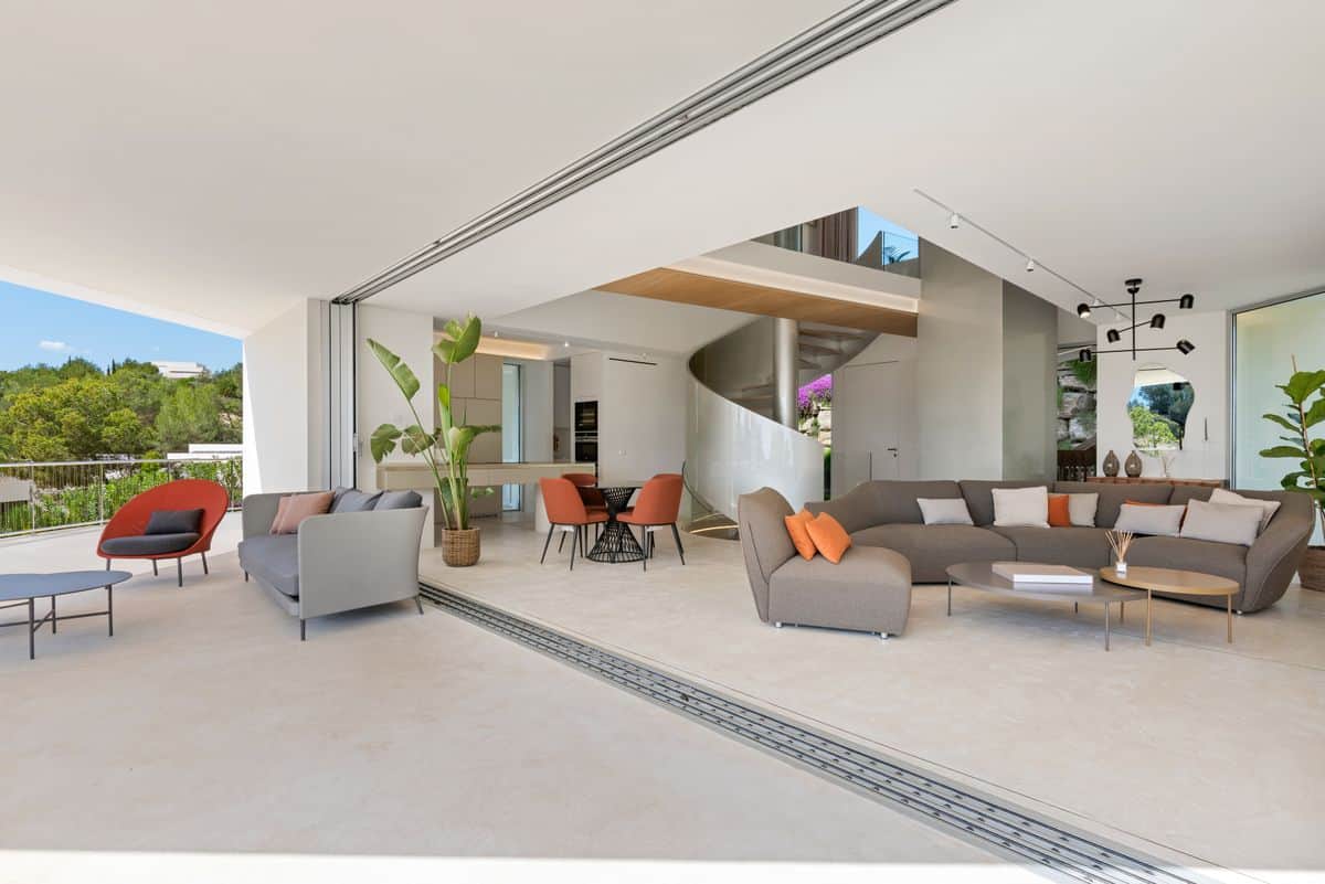 PAU-21 Contemporary Villa