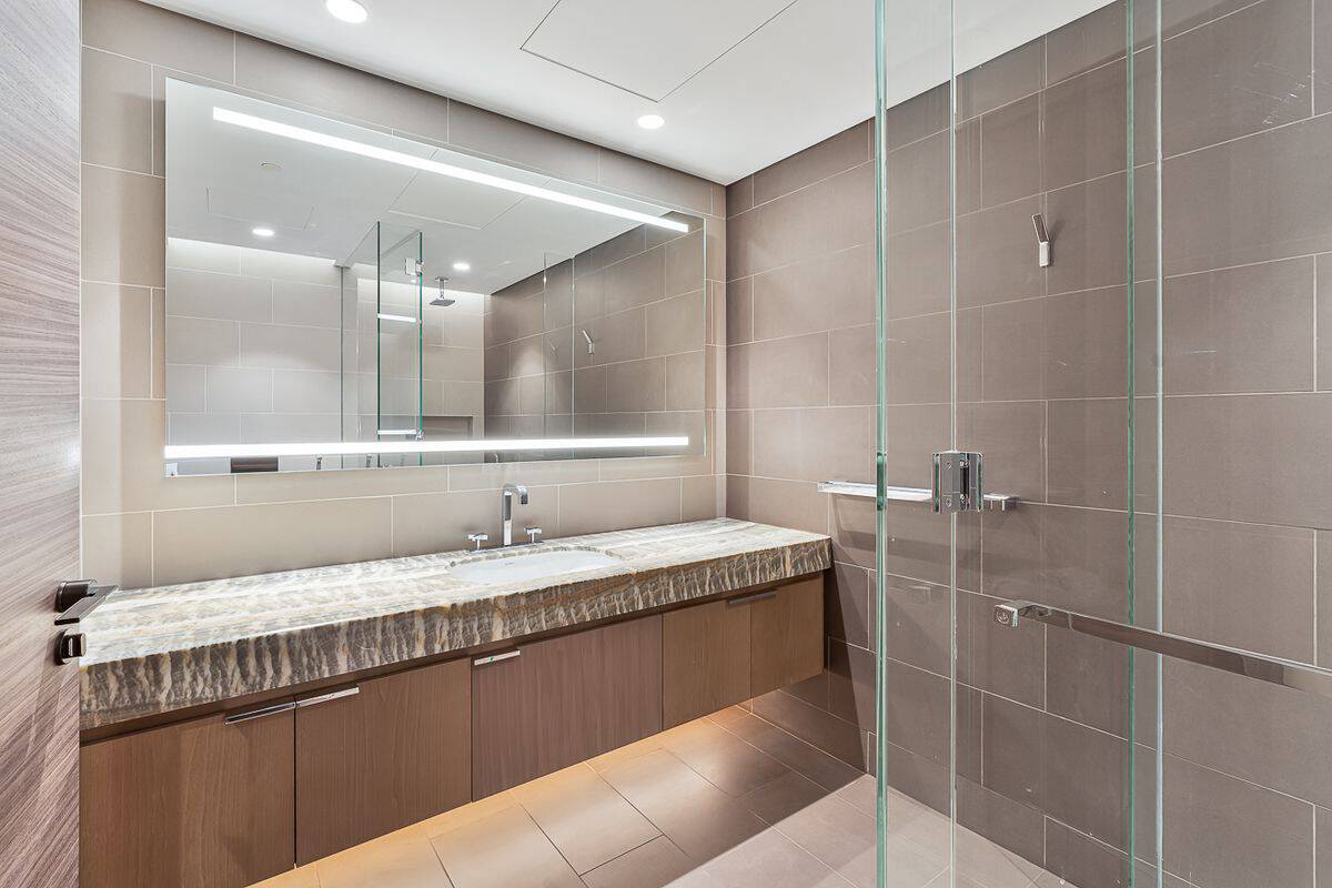 W Residences Palm Jumeirah Garden Residence