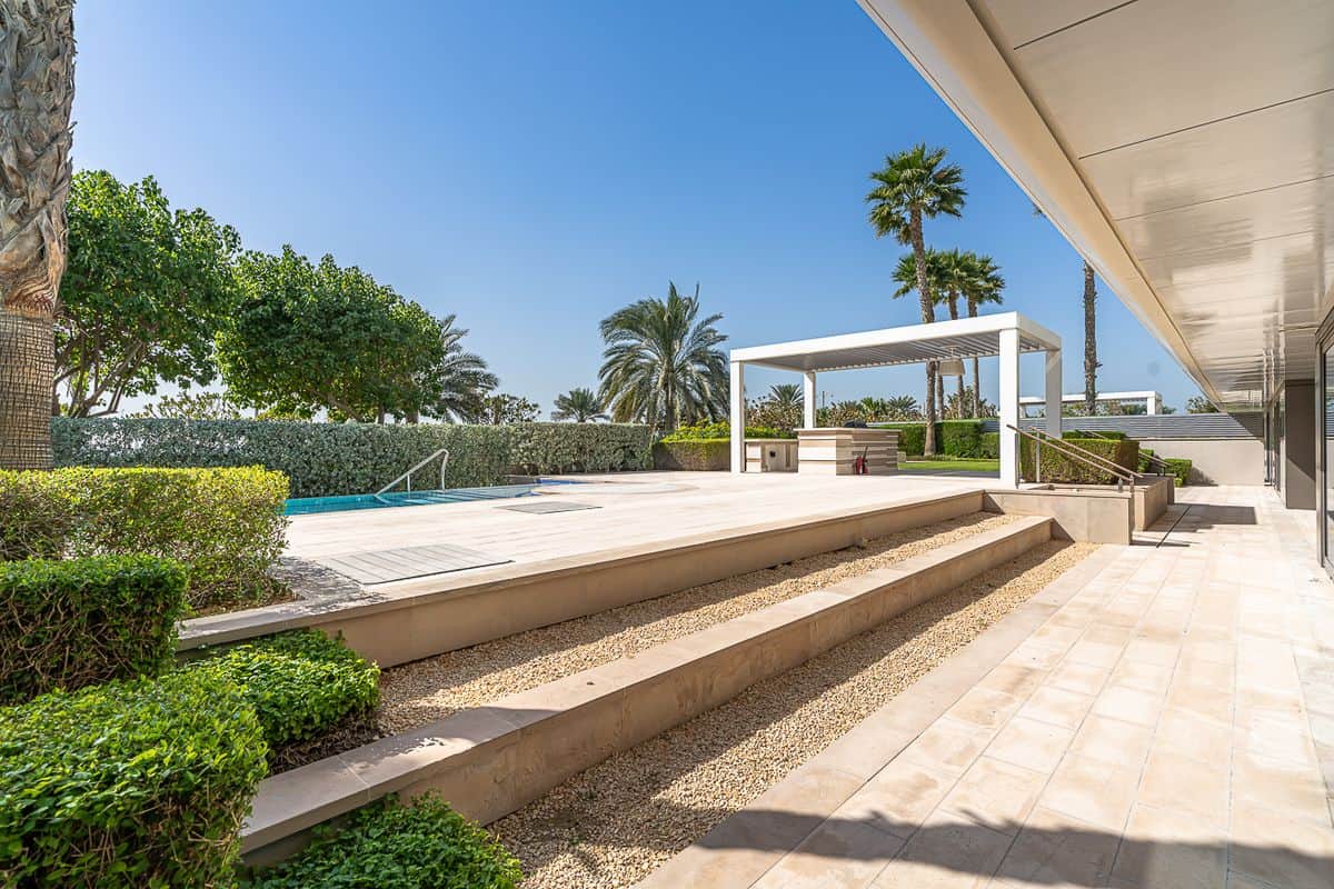 W Residences Palm Jumeirah Garden Residence