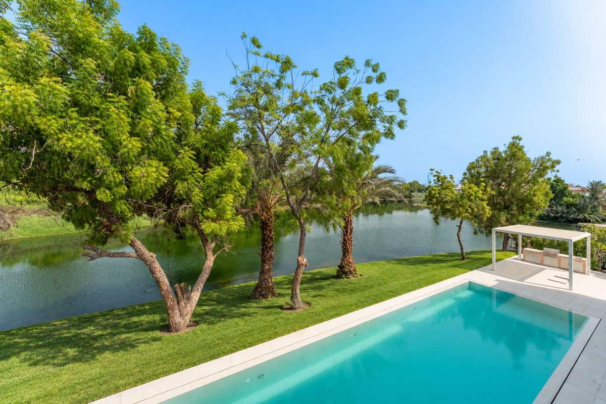Jumeirah Islands Oasis Villa