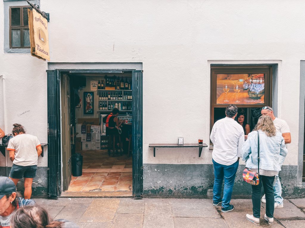 The exterior of Vinoteca Ventosela, Santiago de Compostela