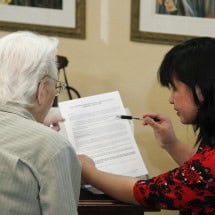 how-to-find-best-nursing-home-215x215