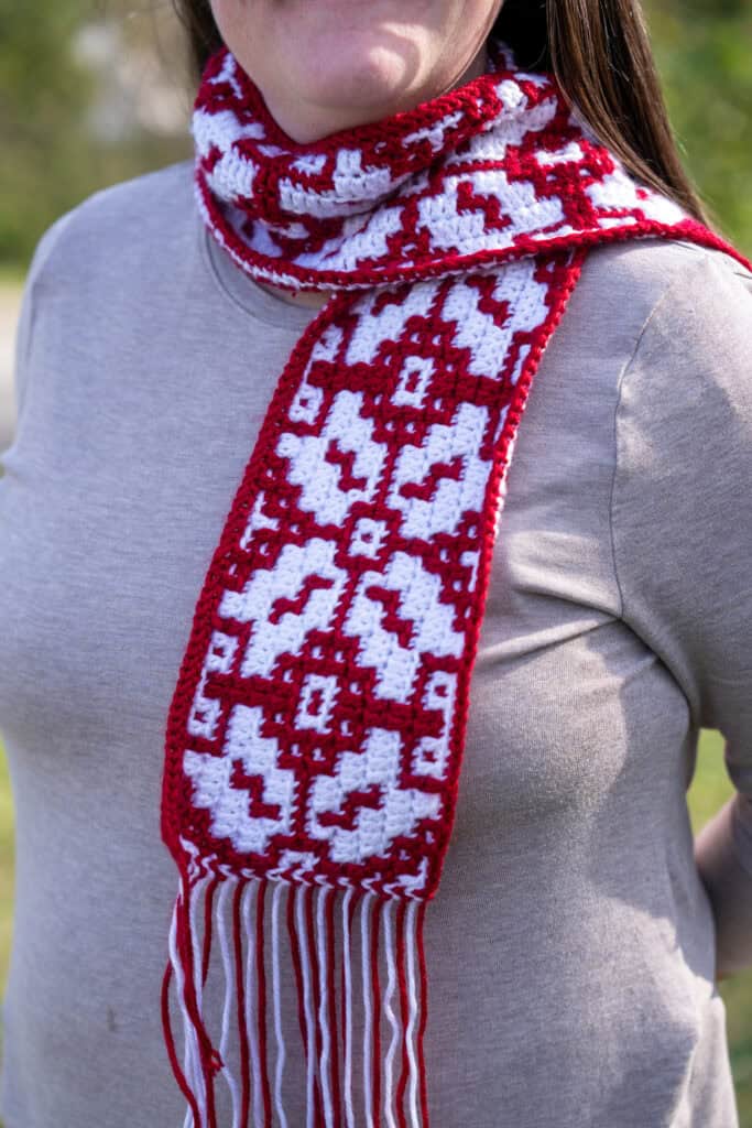 Christmas Mosaic Crochet Scarf Pattern - Free