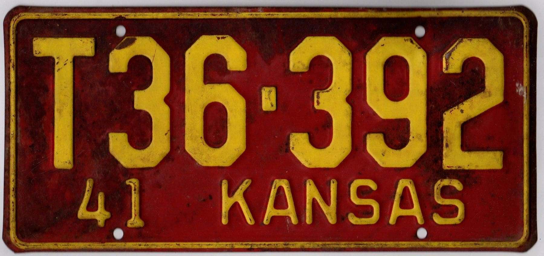 Kansas 1941 truck license plate Cloud county #T36-392