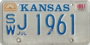 Kansas 1985 car license plate Seward county #SW J-1961