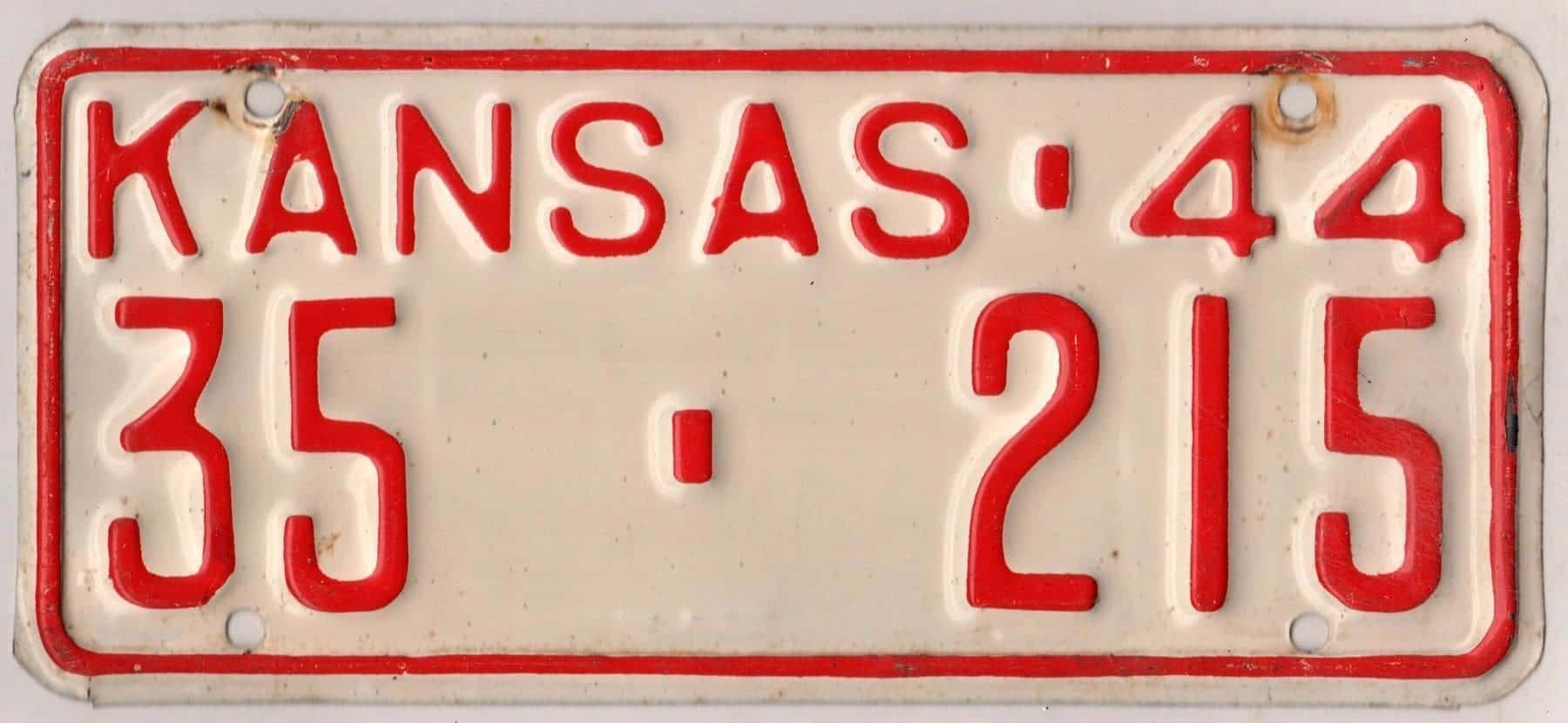 Kansas 1944 car license plate Ford county #35-215