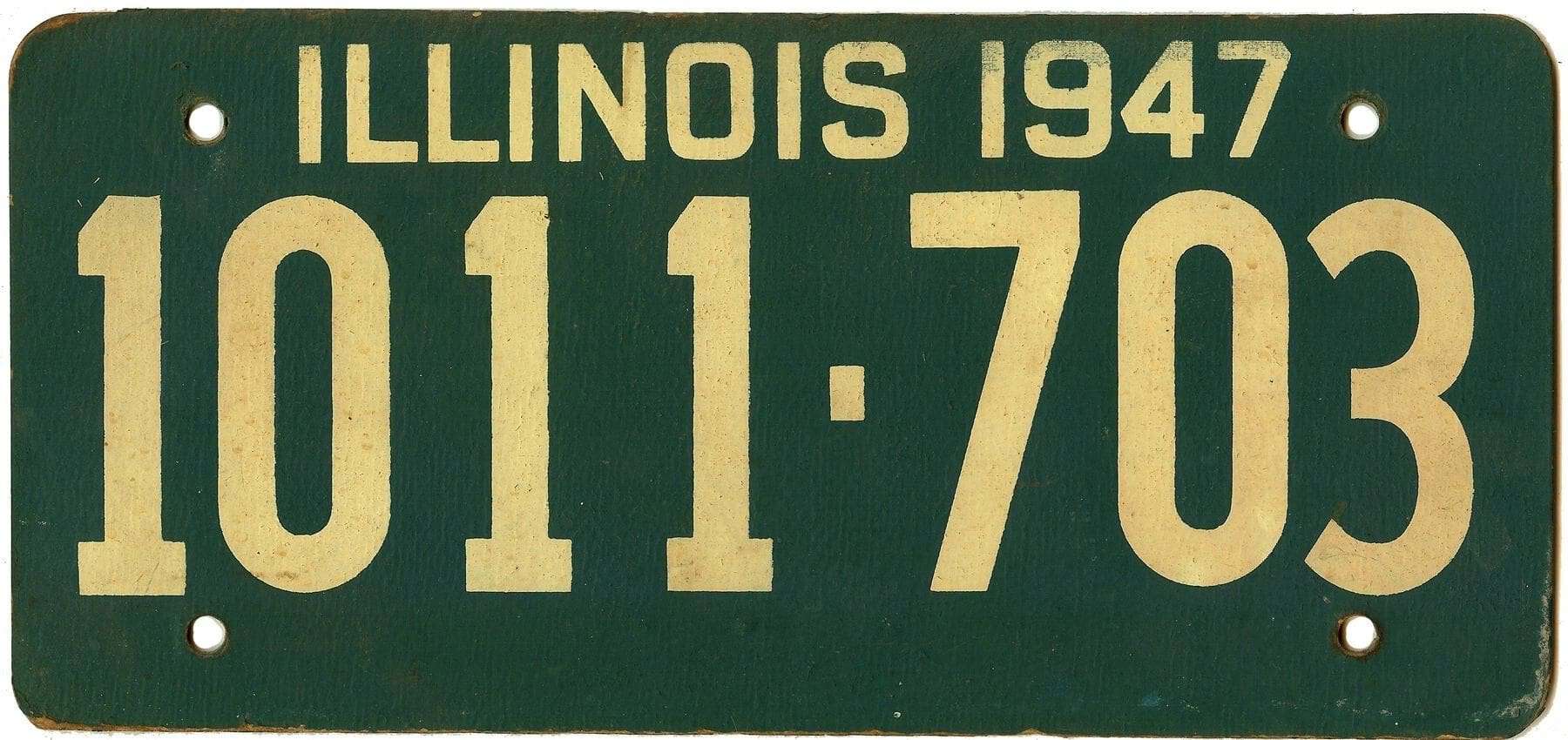 Illinois 1947 car license plate #1011-703