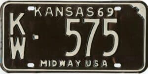 Kansas 1969 car license plate Kiowa county #KW-575