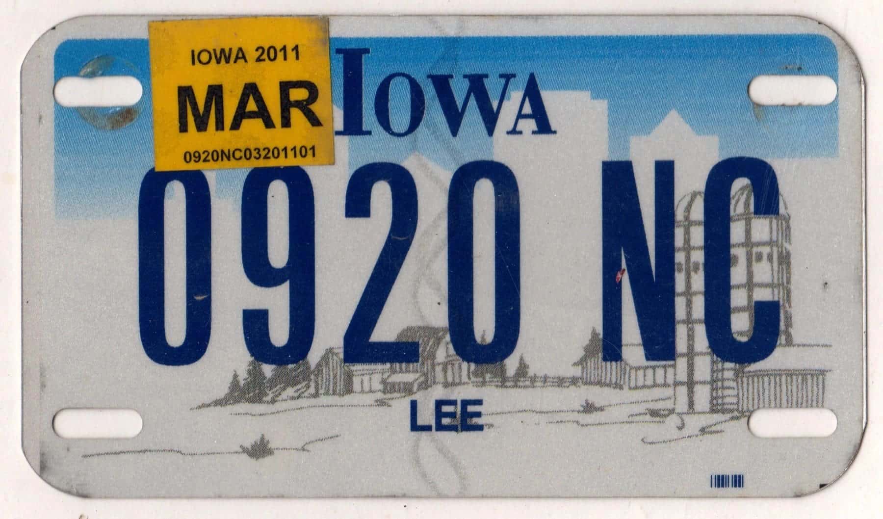 Iowa 2011 motorcycle license plate Lee county #0920 NC