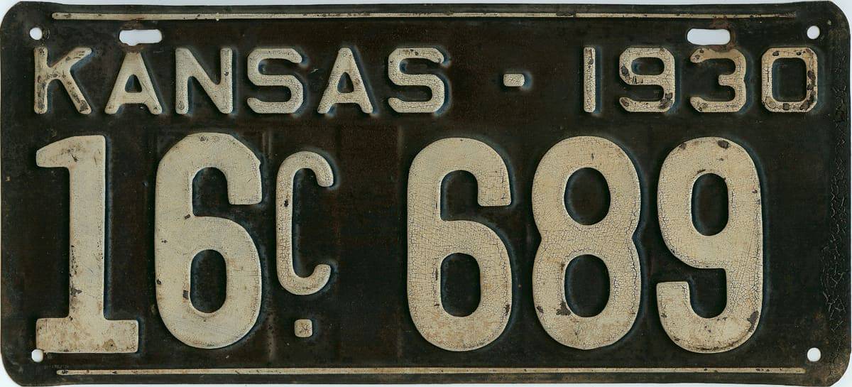1930 Kansas Car License Plate #16-689