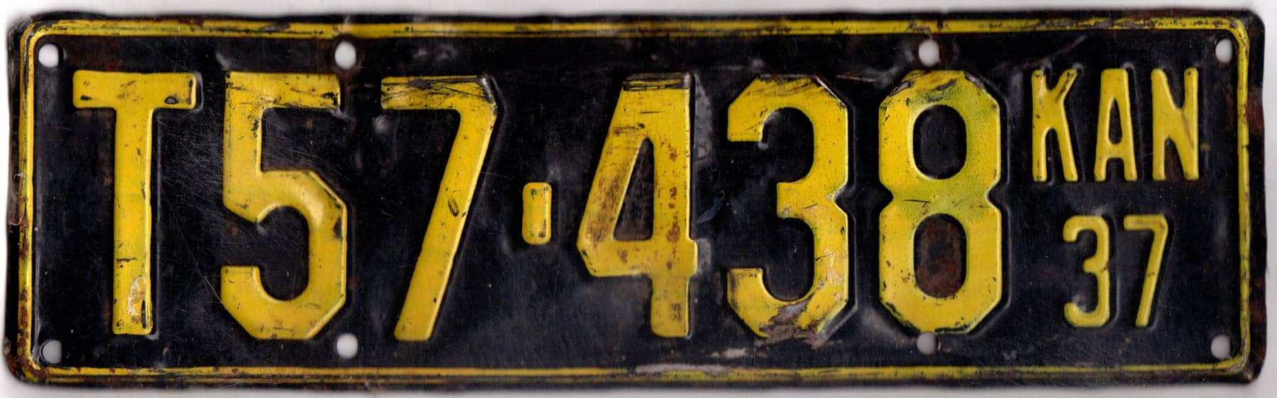 Kansas 1937 truck license plate Kingman county #T57-438