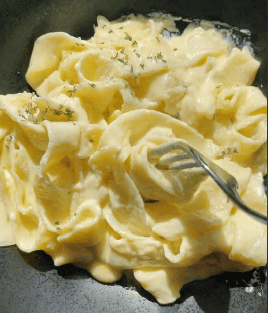 Fettucine Alfredo