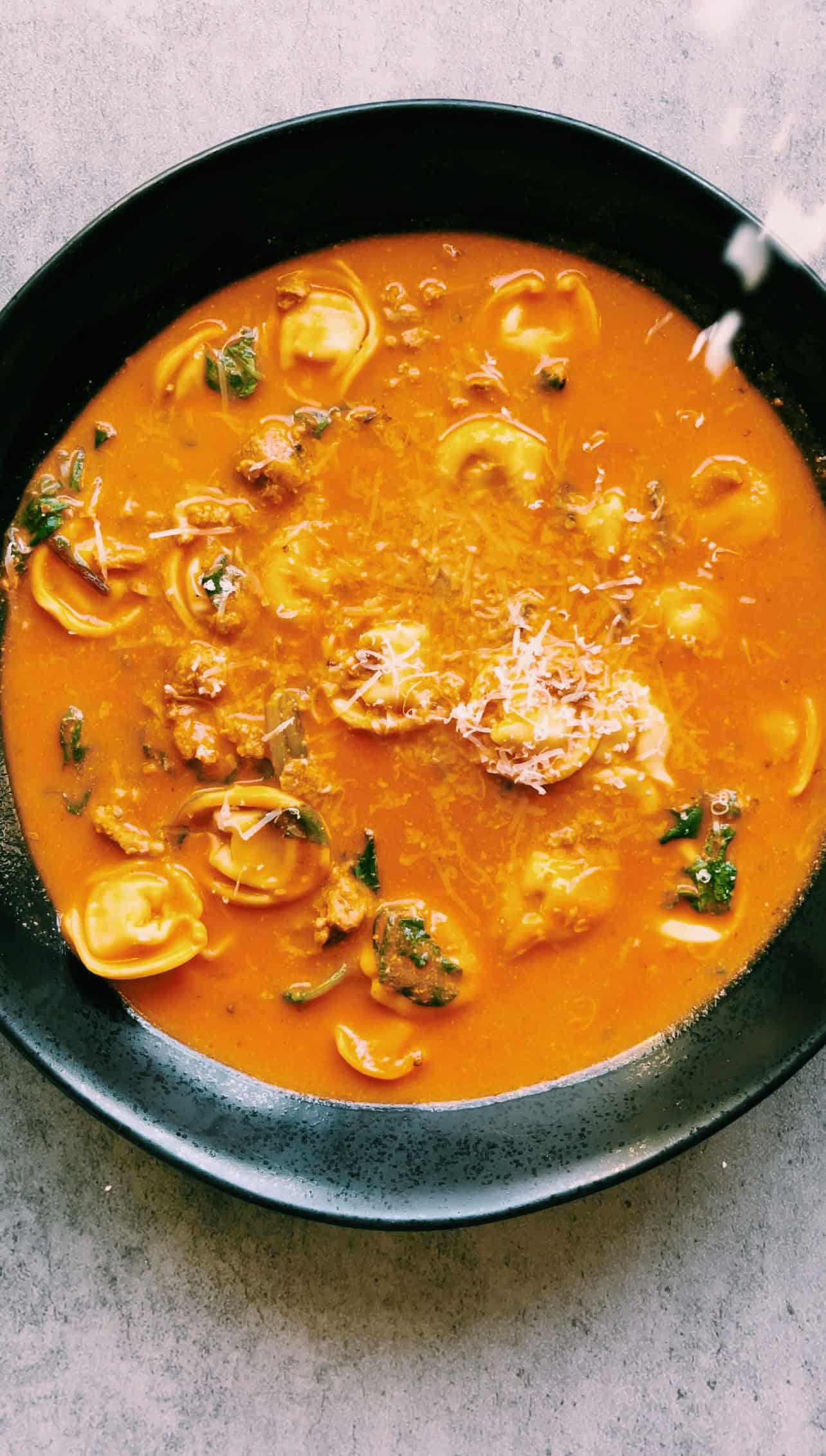 creamy tortellini soup