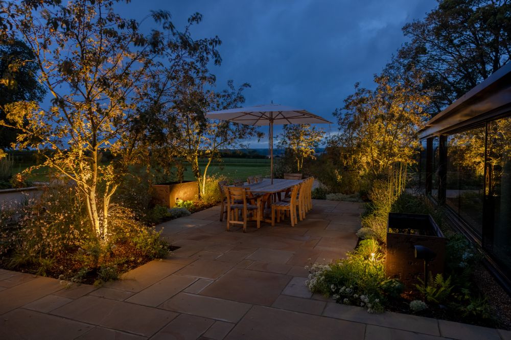 KG Electrical Garden Lighting Origin Studios 0922-7
