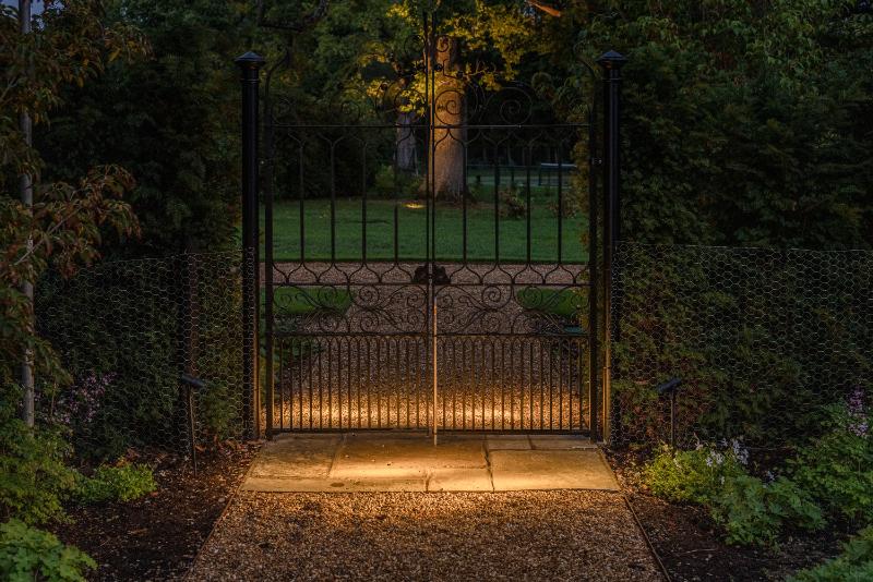 Chesham Manor House Landscape entrance