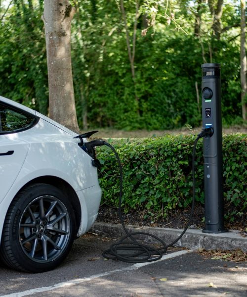 ratio-ev-charging-imgZcGytqKM-unsplash