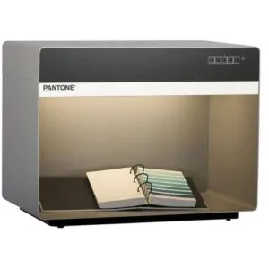 PANTONE LIGHT BOOTH