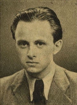 Kulisszák mögött