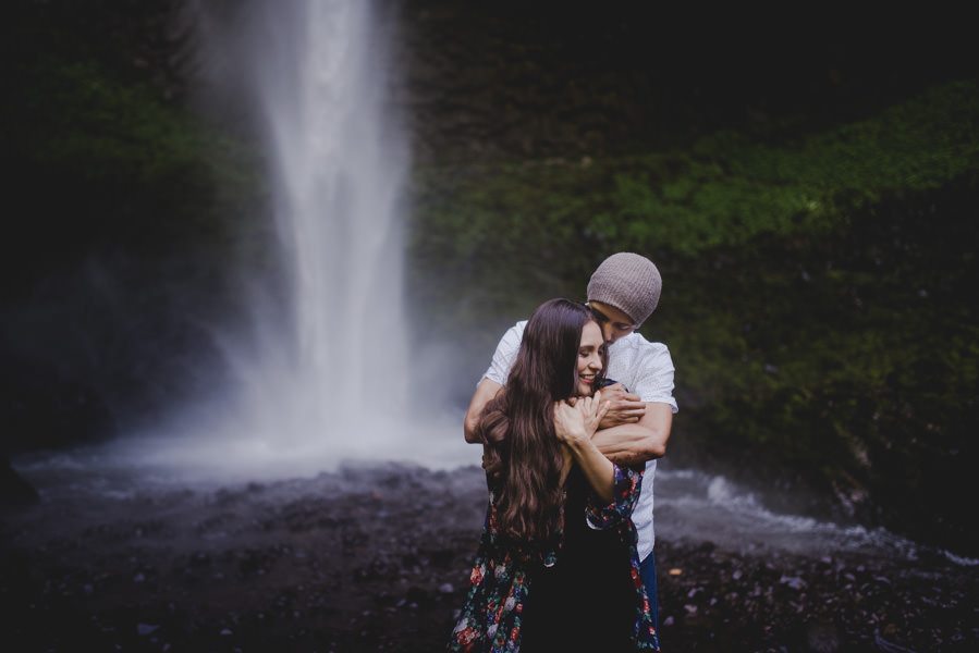 An engagement session at Latourell Falls in the Columbia River Gorge.
