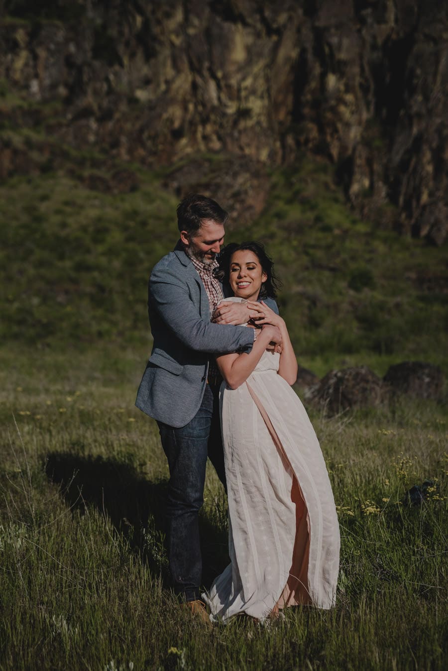 Horsethief Butte Columbia River Gorge Engagement Session 125
