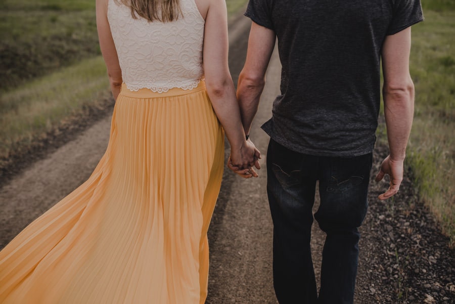 Wildflower Engagement Session Photographer 009