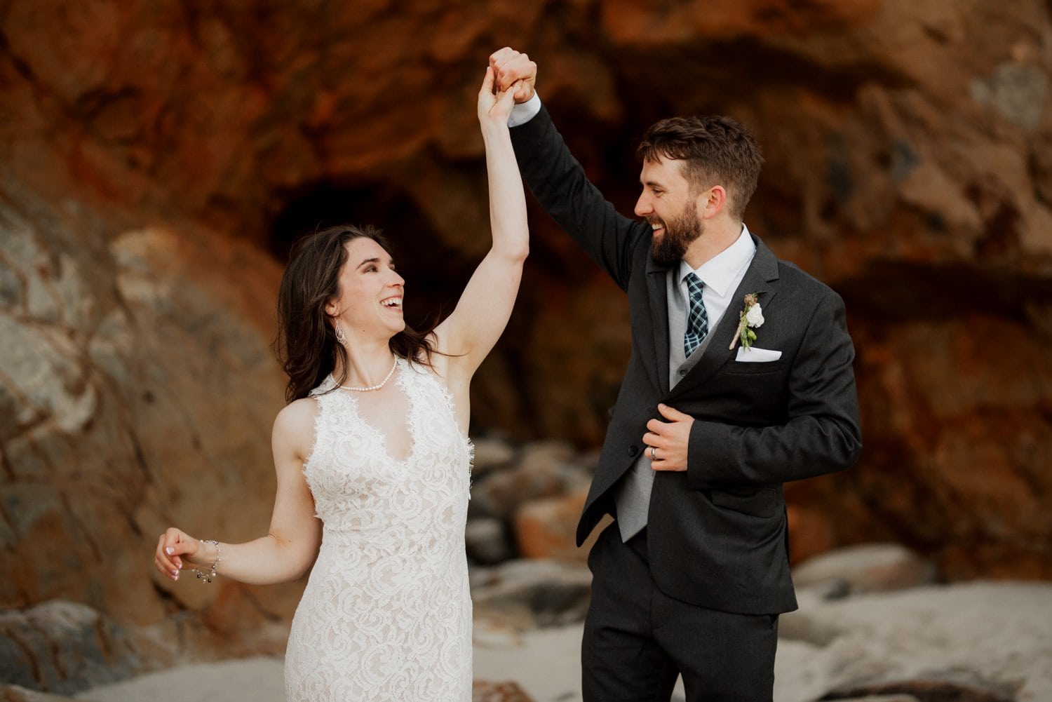 Pelican Brewing Company Wedding Photography