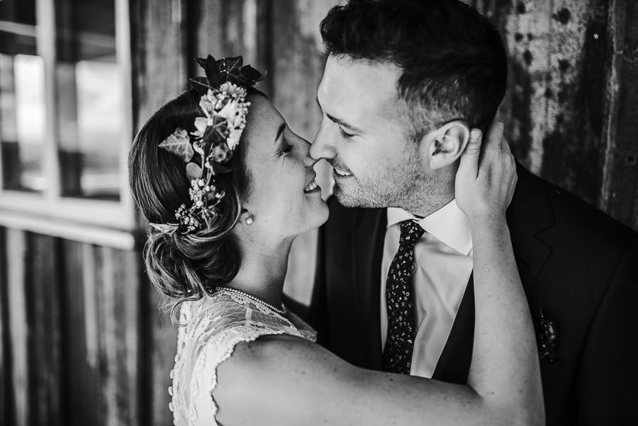 Roshambo Art Farm Wedding Photograpyhy