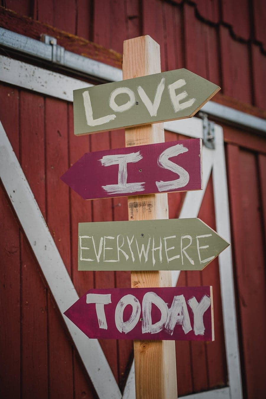 Scappoose Creak Inn Wedding Portland Gay Friendly Photographer 005
