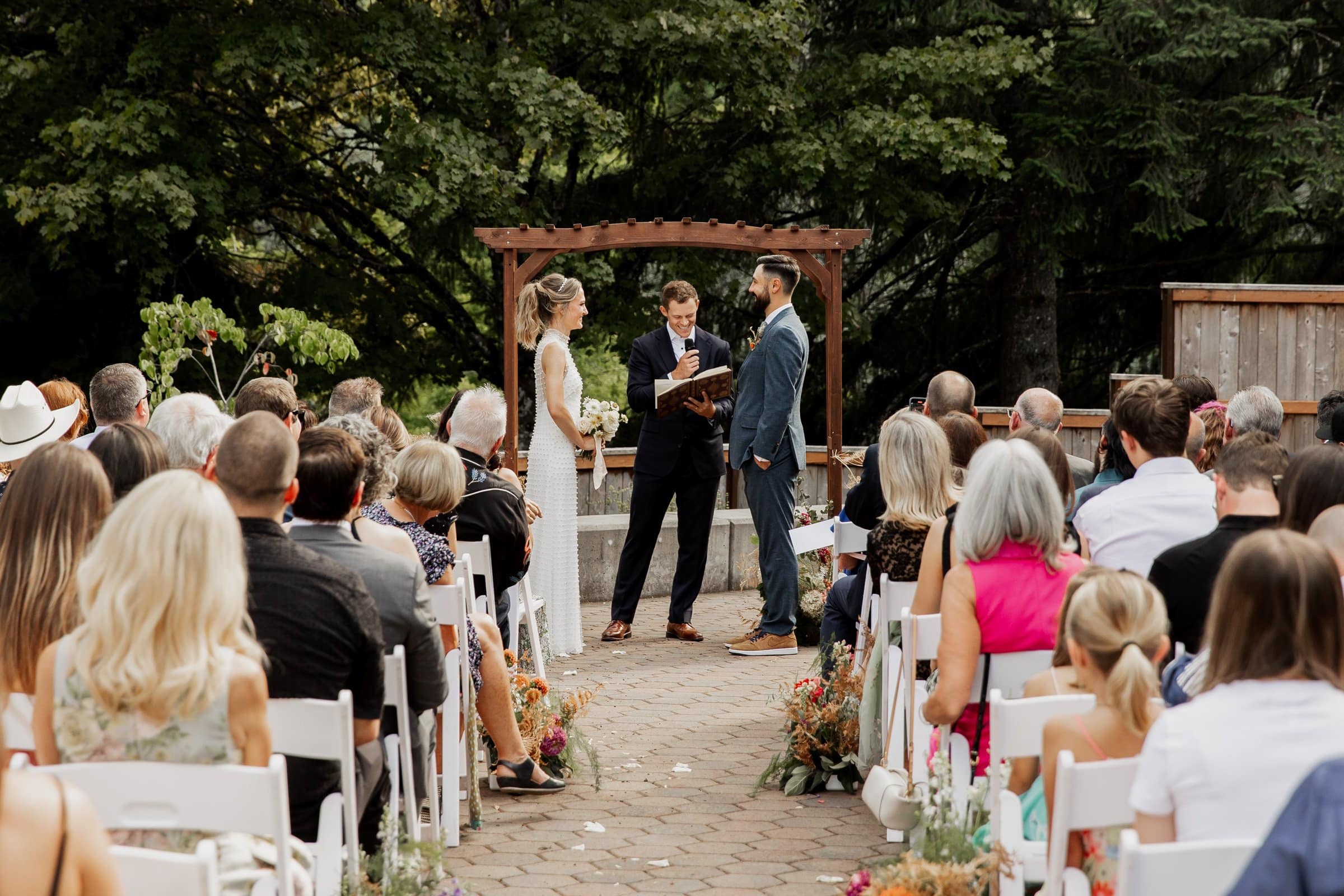 Samantha + Jarred : A Wedding
