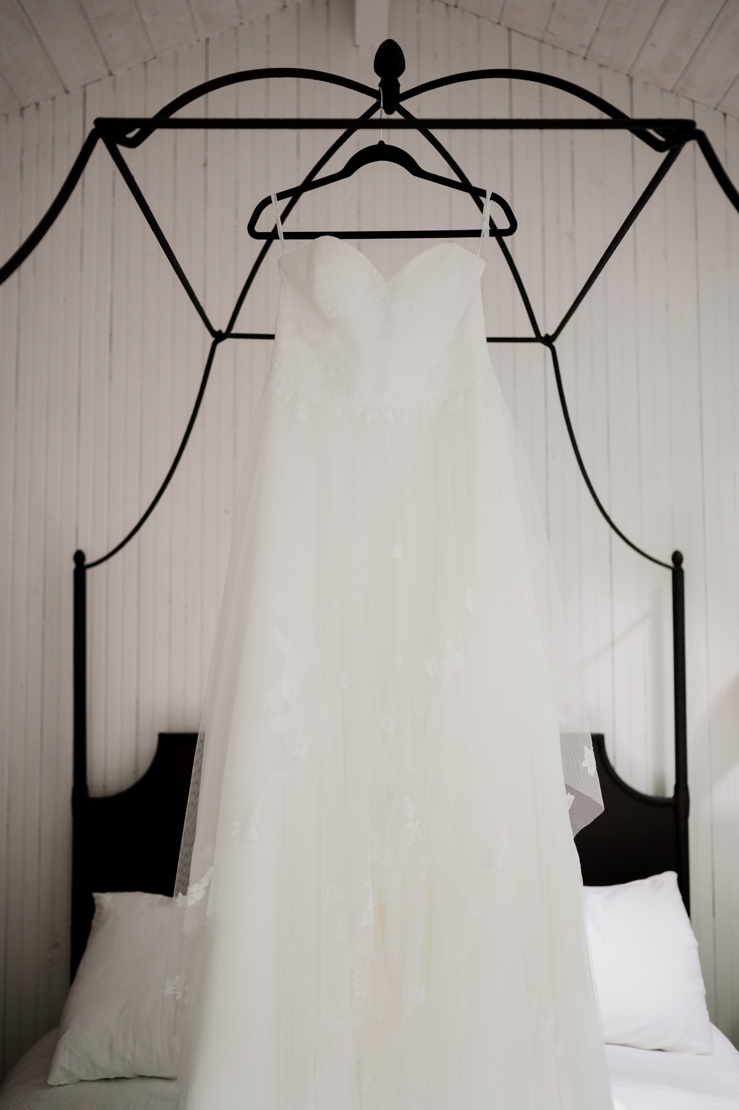 Bridal Veil Lodge Wedding Photography