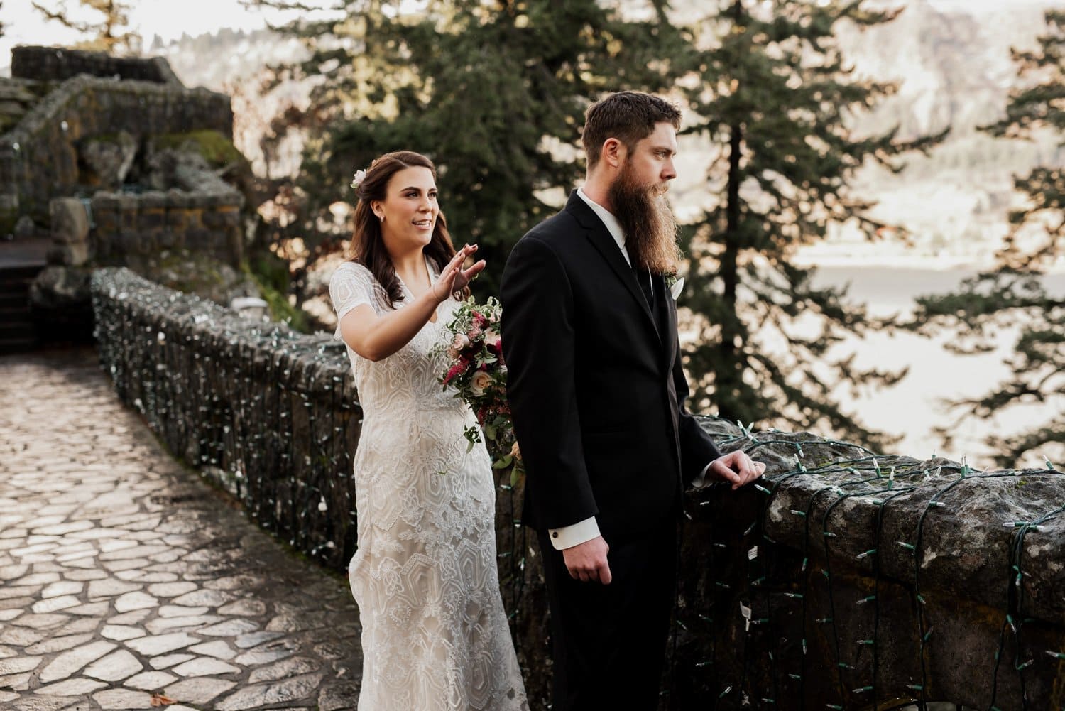 Columbia River Gorge Hotel Wedding Photography