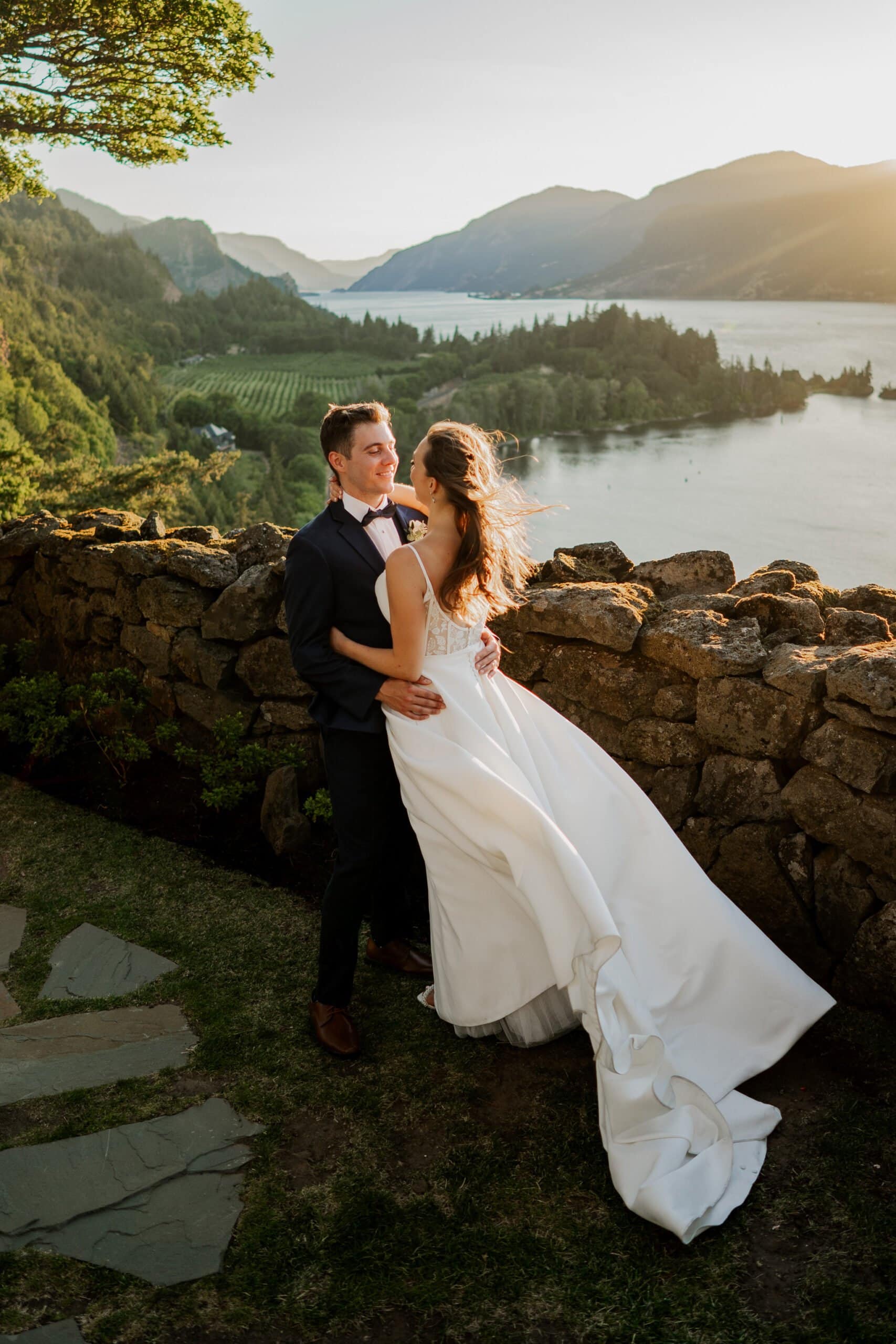 Gorgeous Summer Wedding At The Griffin House