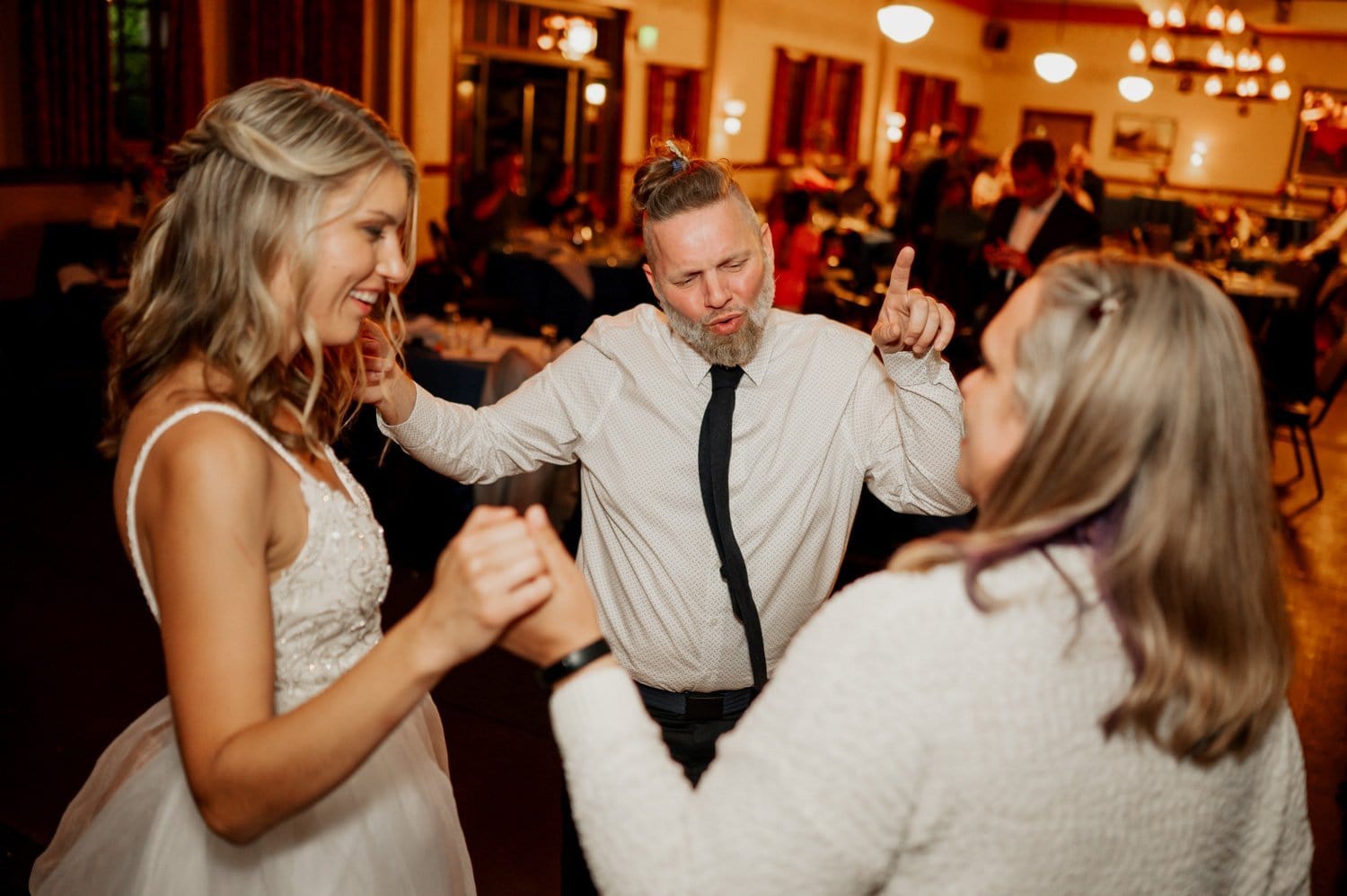 McMenamins Edgefield Wedding Photography