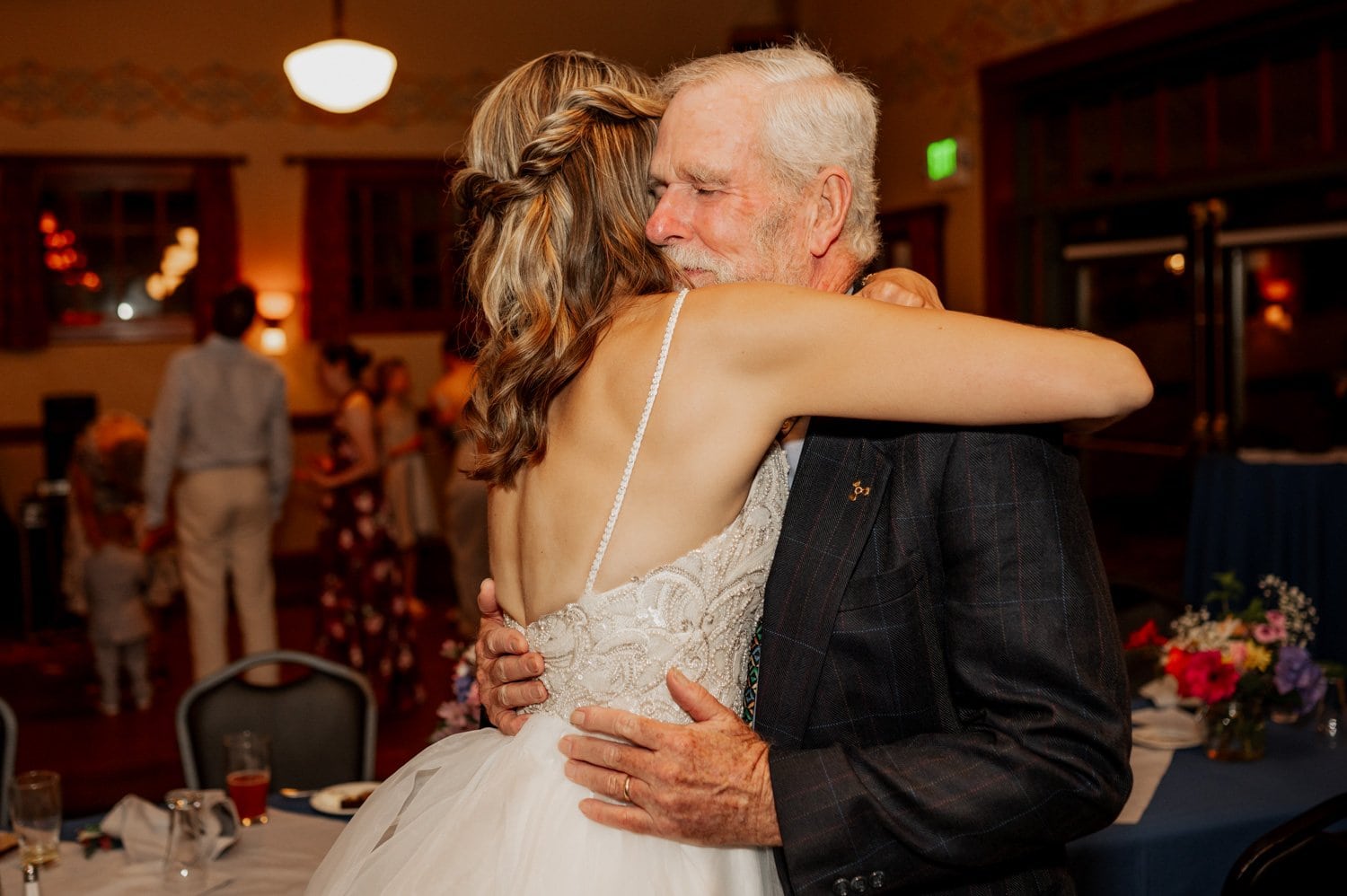 McMenamins Edgefield Wedding Photography