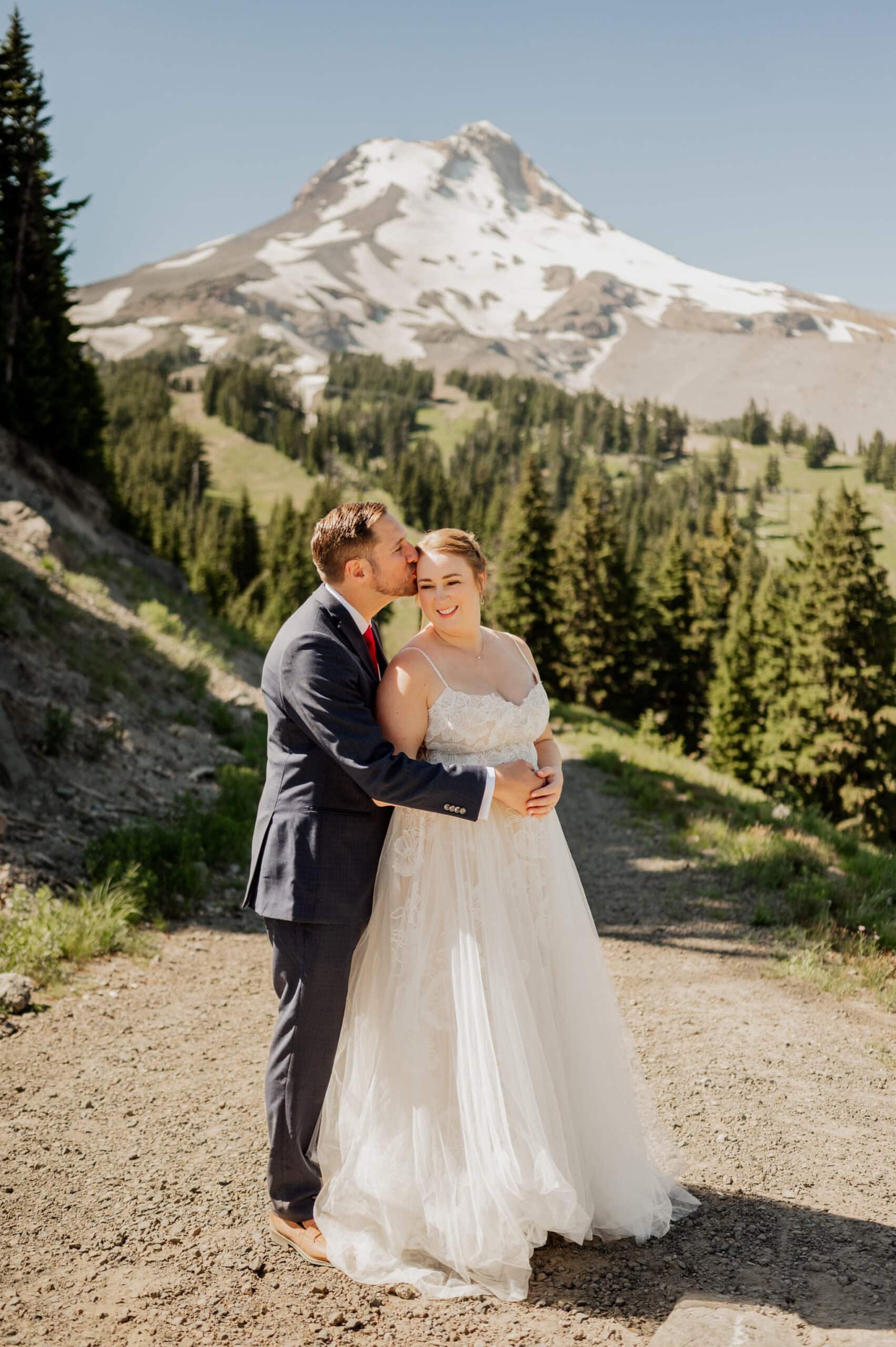 Summer Wedding At Mt Hood Meadows
