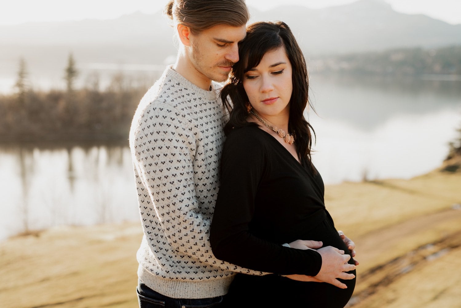 Columbia River Gorge Sunset Maternity Session