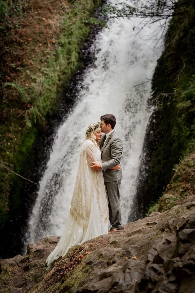 Oregon waterfall elopement
