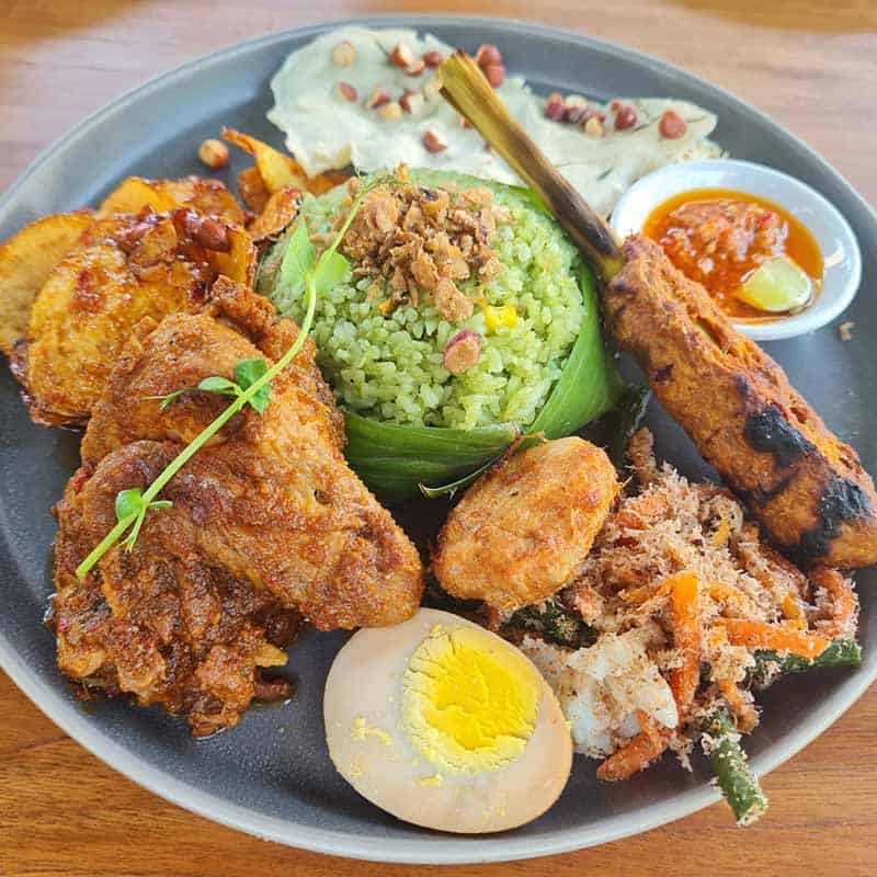 Lanai's Travel Club