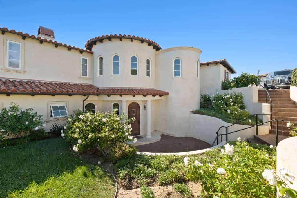 luxury rehab Malibu