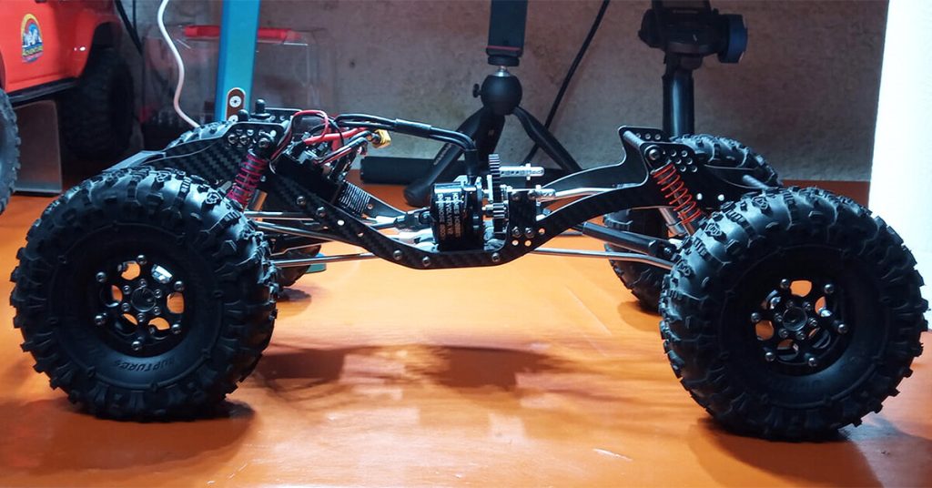 Yuuki™ FS1 V1 Maxxx™ LCG AMS Chassis Kit
